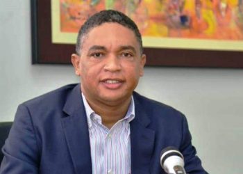 Bancada del PLD acogió a Pablo Ulloa para Defensor del Pueblo por su perfil ajustarse al mandato de la Ley