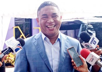 Senador Yván Lorenzo reitera reclamo de la sociedad de que se respete el debido proceso de Ley a todo imputado