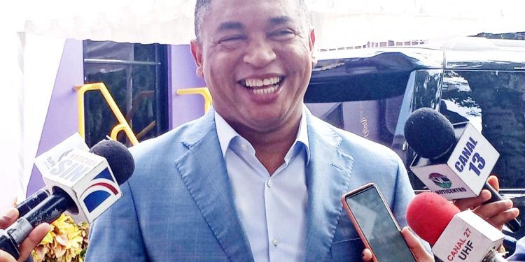 Senador Yván Lorenzo reitera reclamo de la sociedad de que se respete el debido proceso de Ley a todo imputado