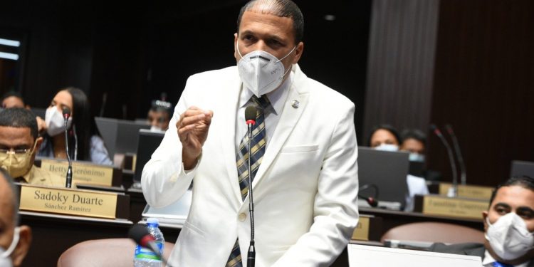 Envían a Comisión de Salud proyecto de resolución que solicita construcción de un hospital en Yamasá