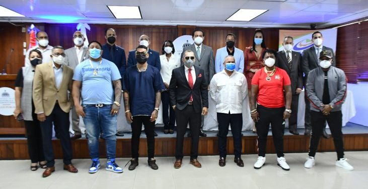 Artistas se integran a campaña de vacunación para incentivar a la población a inmunizarse contra el COVID para volver a la normalidad