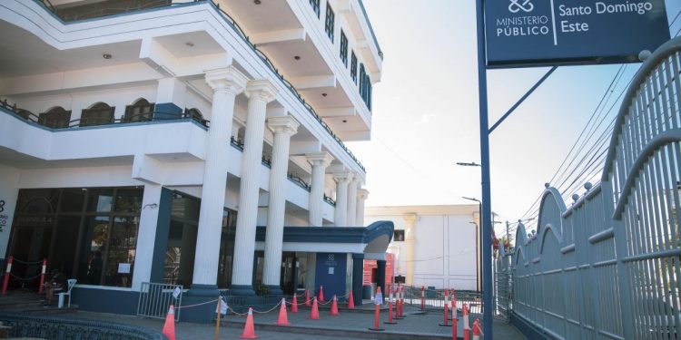 Fiscalía de Santo Domingo Este solicita medida de coerción contra hombre que atracaba en autopista Las Américas