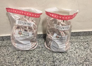 Ocupan en interior de sogas tubos rellenos de presumiblemente de cocaína líquida