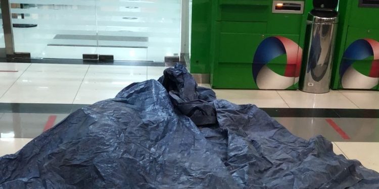 Seguridad mata hombre de  un balazo en una plaza comercial de SDO