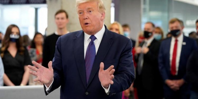 Un libro asegura que Trump propuso mandar a Guantánamo a enfermos de covid-19