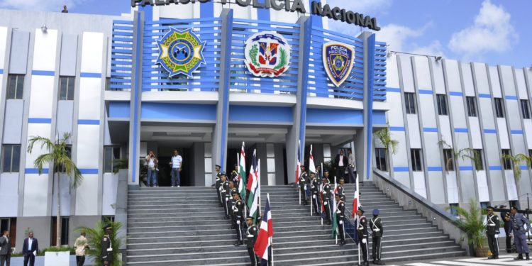 Policía Nacional busca nuevos cadetes