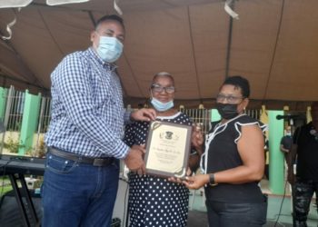 Alcaldía de Bayaguana lanza Escuela de Música, Canto y Actuación