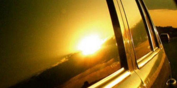 Un niño de nueve años muere de calor dentro de un vehículo en EE.UU.