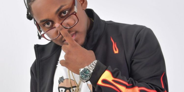 PN investiga circunstancia en que falleció menor que compartía con artista urbano El Crok