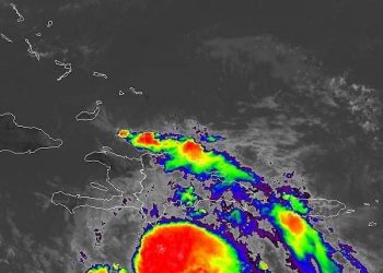 Elsa se debilita siendo degradada a Tormenta  Tropical