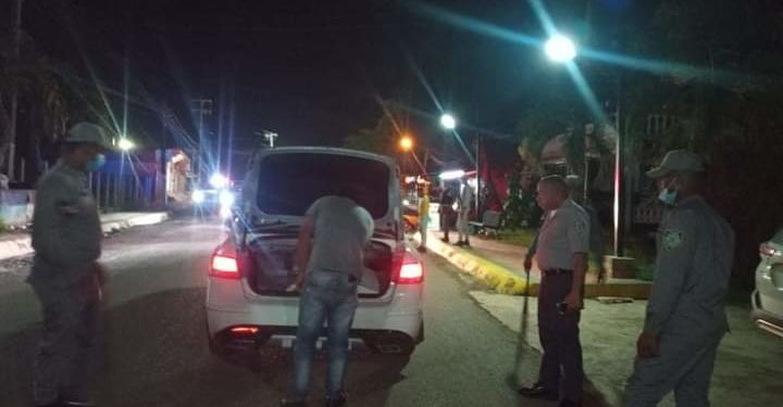 Al menos 11 persona apresadas durante operativo de la PN en Bayaguana