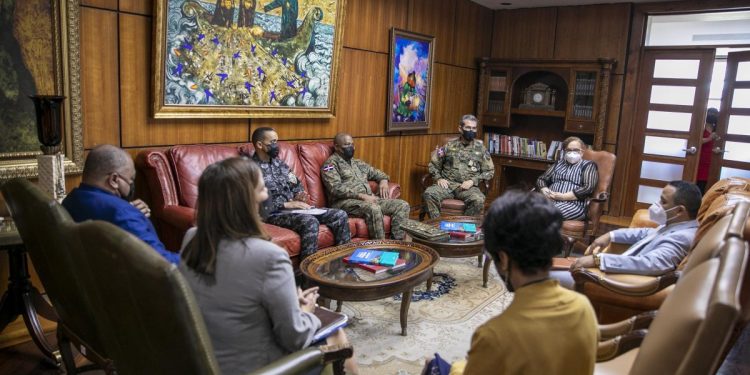 Personal del Modelo de Gestión Penitenciaria fortalecerá las áreas operativas de La Victoria y otros recintos tradicionales