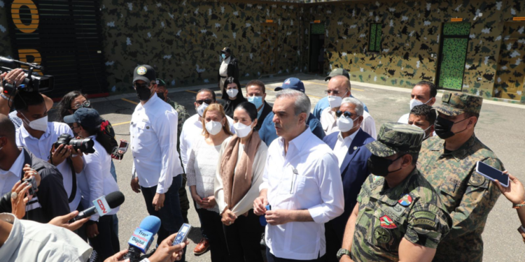 Presidente Abinader dice frontera está totalmente asegurada