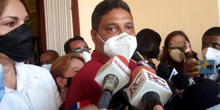 Presidente instruye a organismos de socorro a «proteger vidas y propiedades»