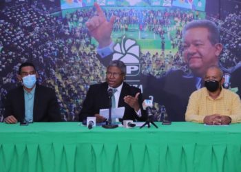 Fuerza del Pueblo pide aumento salarial para los trabajadores