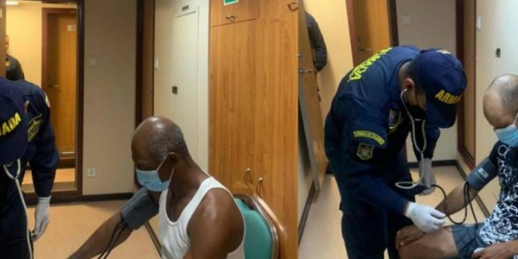 Dos dominicanos rescatados tras 14 días a la deriva en Caribe colombiano