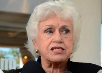 Ortiz Bosch solicita a PGR investigar cuestionamientos al ministro Lisandro Macarrulla