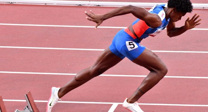 Marileidy Paulino avanza a la final de los 400 metros planos