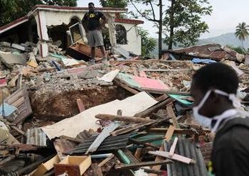 Rescatistas encuentran con vida 24 personas tras una semana del terremoto en Haití