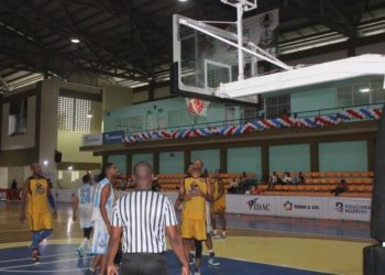 Vietnam y 30 de Mayo ganan y empatan en primer lugar Torneo Baloncesto Superior Monte Plata
