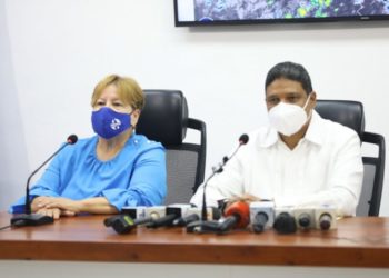 COE declara 13 provincias en alerta verde por lluvias