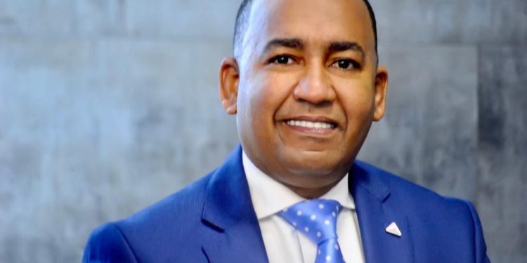 Víctor Pichardo afirma Departamento Aeroportuario logra recuperación en primer año de gestión pese a grave crisis con que asumió