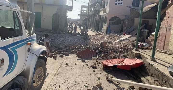 Alerta roja por tsunami después de registrarse un seísmo de magnitud 7,2 en Haití