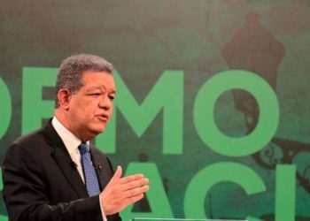 Leonel Fernández: «No hay razón de modificar la Constitución»