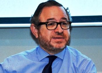 El Gobierno está como Alicia en el País de las Maravillas: No sabe dónde quiere llegar, dice el peledeísta Guarocuya Félix