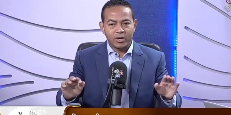 Comunicación oficial surtió poco efecto en imagen de Abinader, considera dirigente PRM