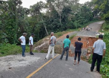 Solicitan construcción de puente que se derrumbó en Peralvillo