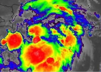 Depresión tropical Grace se desplaza al sur del territorio dominicano
