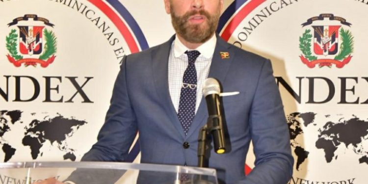 MIREX informa viceministro Carlos de la Mota tomará licencia laboral sin disfrute de sueldo