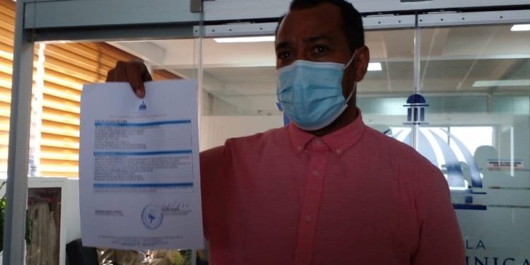 Miguel Ortega deposita pruebas de “propuesta indecorosa” de Luis Lebrón en Radio Televisión Educativa