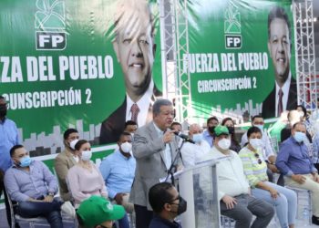 Leonel Fernández dinamiza actividad política fin de semana en Santiago