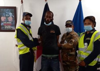 Hombre intenta violar seguridad del aeropuerto Las Américas