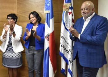 Periodista Diulka Pérez es promovida a directora ejecutiva del Plan Estratégico Institucional del MINERD