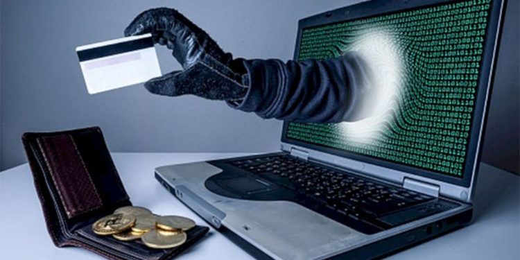 Apresan en SDE tres presuntos miembros de red dedicada a delitos electrónicos