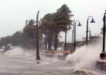 COE aumenta a 18 provincias en alerta por tormenta tropical