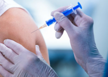 Gobierno anuncia jornada nocturna de vacunación