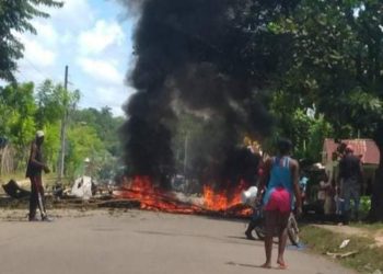 Protestan por energía eléctrica en Sabana Grande de Boyá
