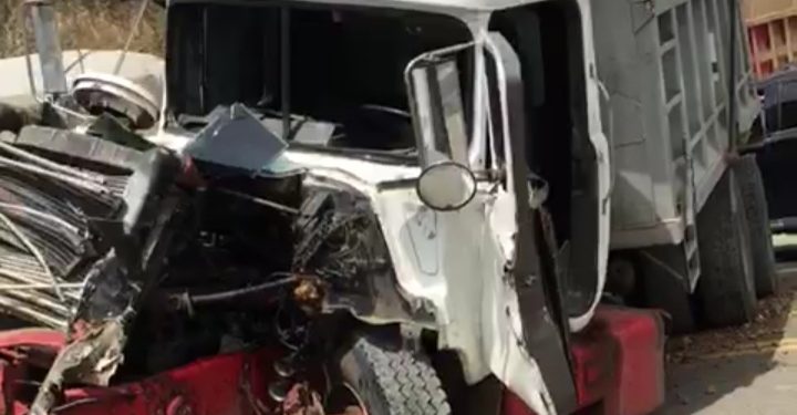 Triple choque en carretera Navarrete-Puerto Plata deja un fallecido