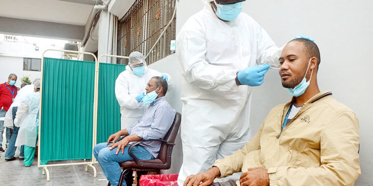 Salud Pública reporta 240 nuevos casos y un fallecido