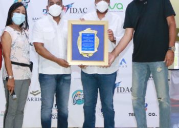 Baloncesto de Monte Plata reconoce apoyo del Banreservas para realización del XVII torneo