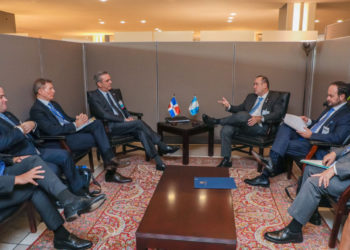 Presidente Abinader se reúne con presidentes de Guatemala y Ecuador