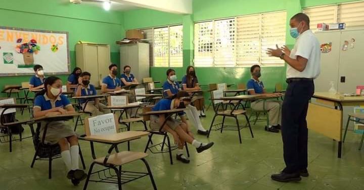 Minerd garantiza cupo escolar a todos los estudiantes