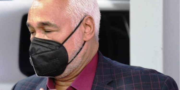 Radhames Camacho: “Puro cuento” que el concurso magisterial fracasara por baja calidad de participantes