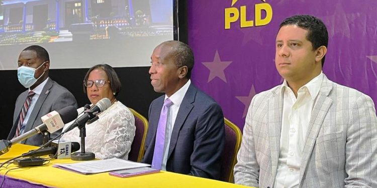 Secretaría Educación PLD denuncia dificultades en las 18 regiones educativas