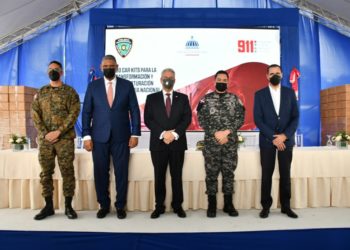 Policía recibe del sistema 9-1-1 unos 500 kits para resolver investigaciones y supervisar desempeño al trabajo policial