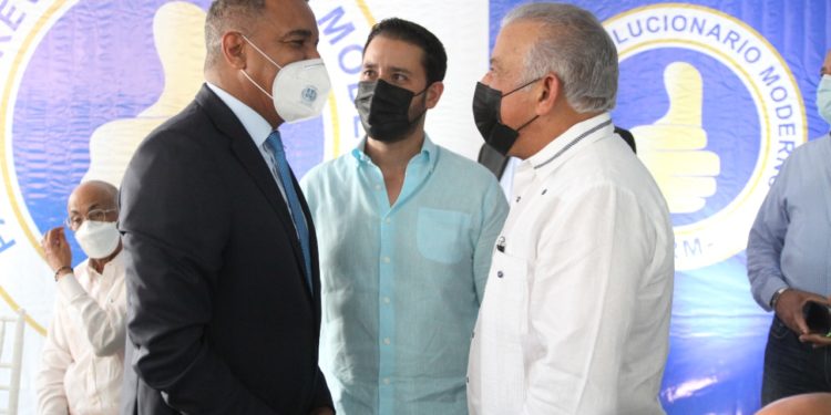 Emotivo apoyo a Andrés Bautista de la Comisión Nacional del PRM y la Dirección Ejecutiva Provincial de Espaillat